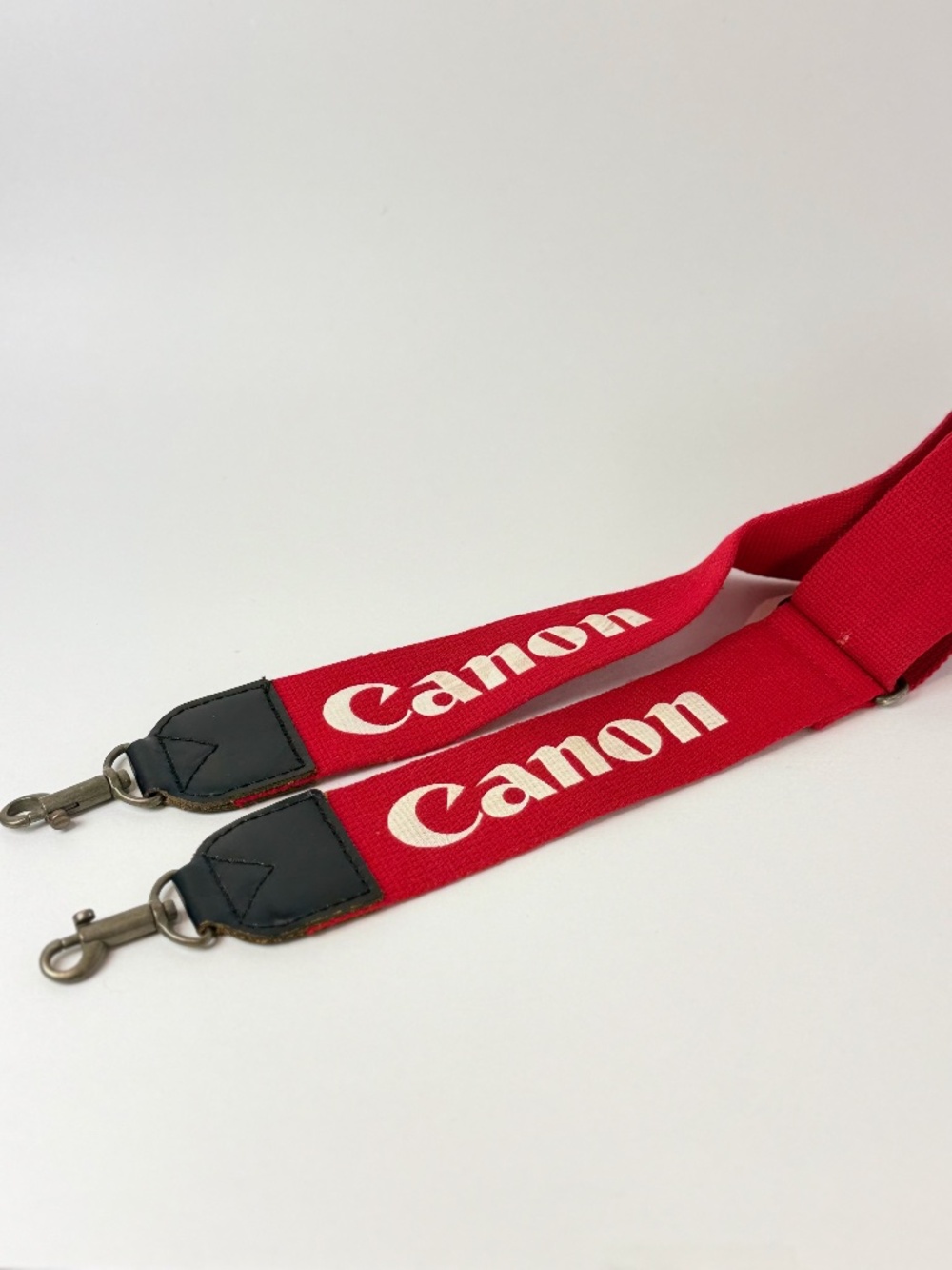 Vintage Canon universal camera strap